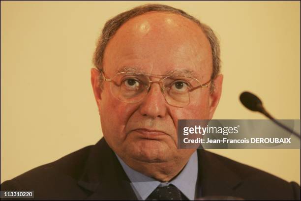 Vivendi Universal Annual Results - On March 7Th, 2006 - In Paris, France - Here, Jacques Espinasse