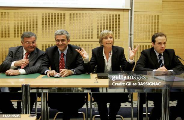 Udf Members Of The National Assembly, Senate And European Parliament Ask For A 6Th Republic - On May 30Th, 2006 - In Paris, France - Here, From Right...