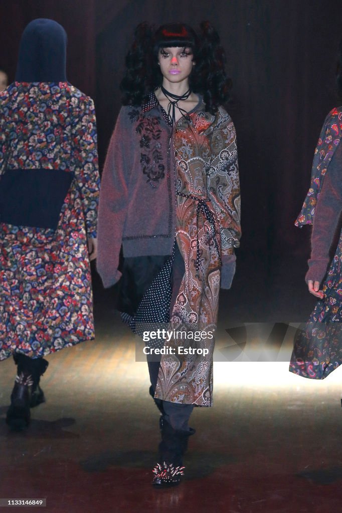 Junya Watanabe : Runway - Paris Fashion Week Womenswear Fall/Winter 2019/2020