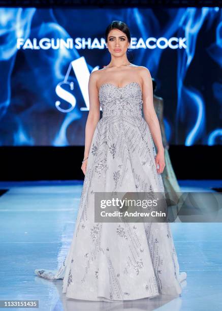 Silver Models Basque Basque British Columbia Photos and Premium High Res Pictures - Getty Images