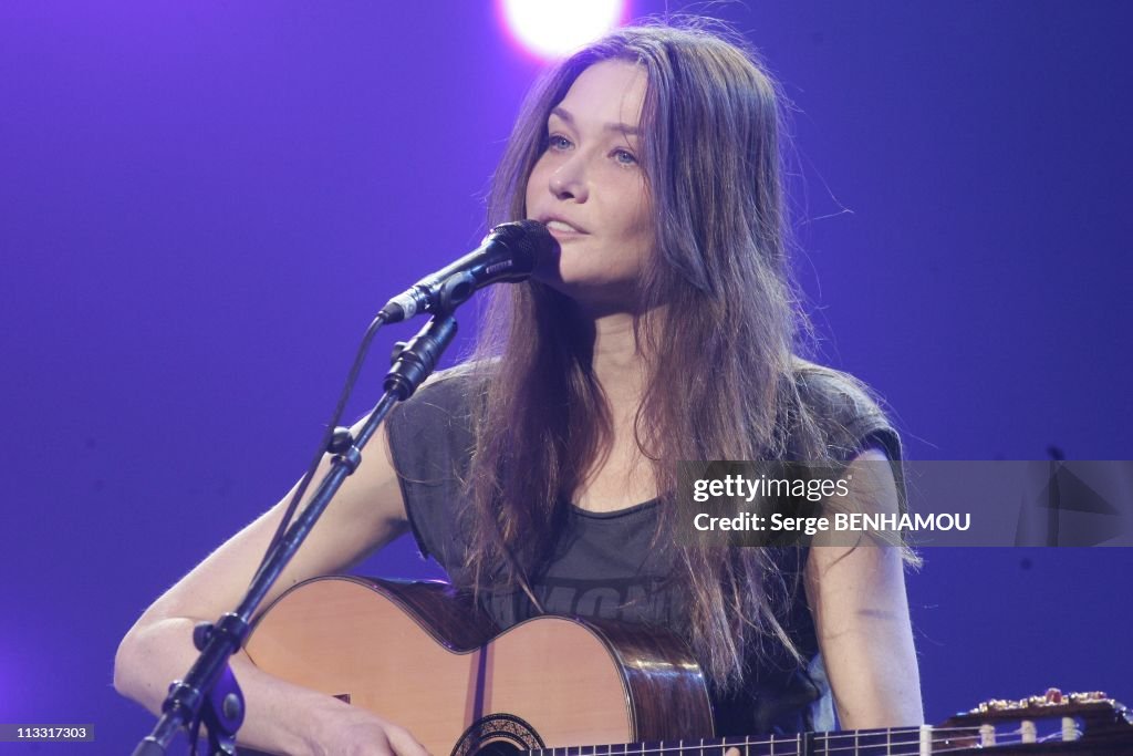 Concert Of Support For Ingrid Betancourt At The Zenith Of Rouen. On February 23Rd, 2006. In Rouen, France