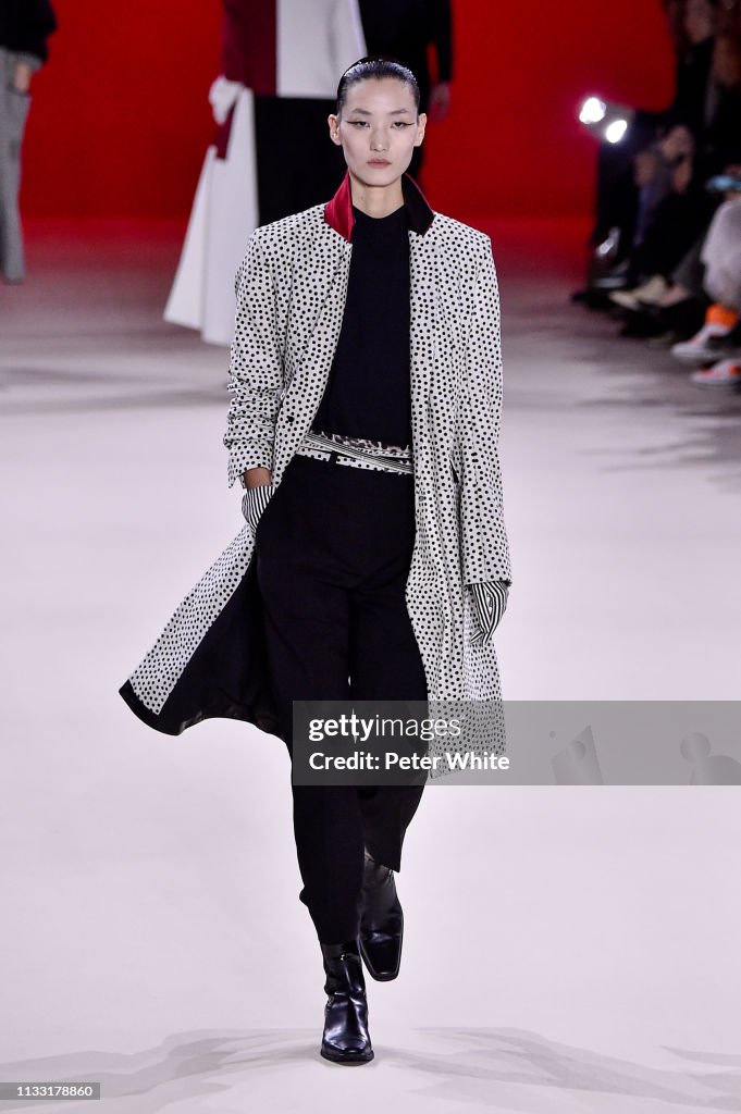 Haider Ackermann : Runway - Paris Fashion Week Womenswear Fall/Winter 2019/2020