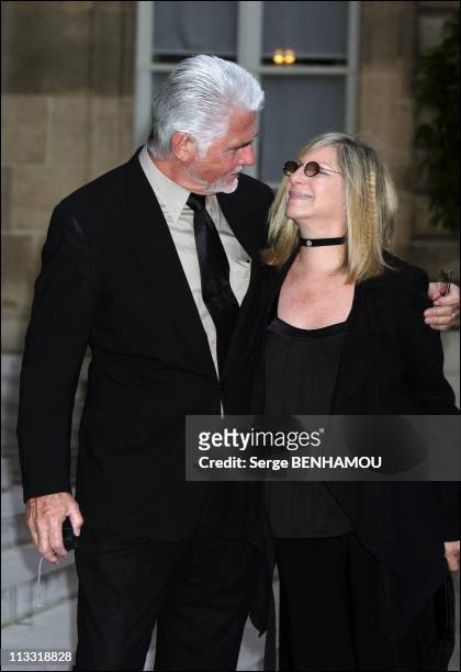 President Nicolas Sarkozy Awards The 'Legion D'Honneur' To Barbra Streisand At The Elysee Palace In Paris, France On June 28, 2007 - Barbra Streisand...