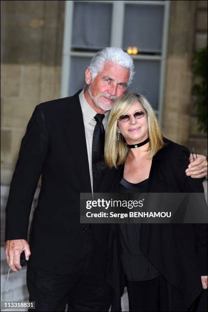 President Nicolas Sarkozy Awards The 'Legion D'Honneur' To Barbra Streisand At The Elysee Palace In Paris, France On June 28, 2007 - Barbra Streisand...