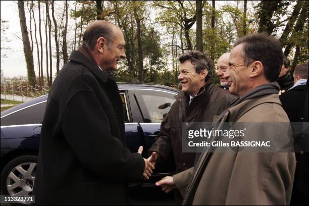 Displacement Of The President Of Republic Jacques Chirac To The Formation Center Of Veolia Environnement - On November 24Th, 2005 - In Jouy Le...