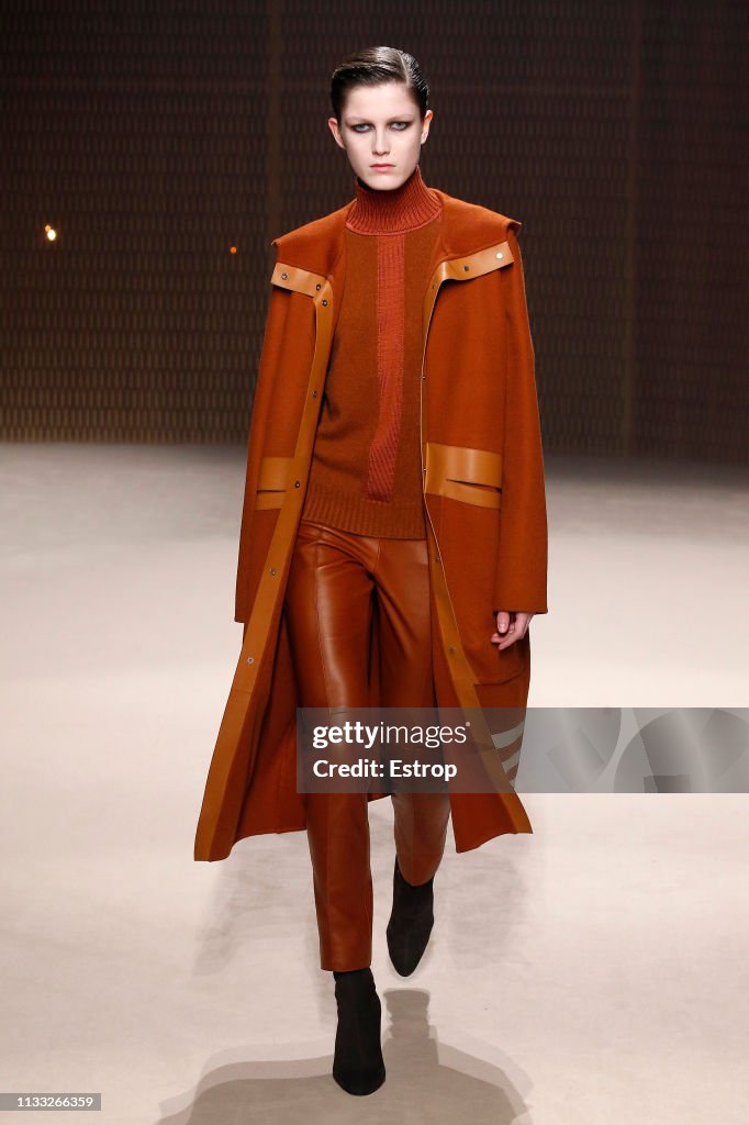 Hermes : Runway - Paris Fashion Week Womenswear Fall/Winter 2019/2020