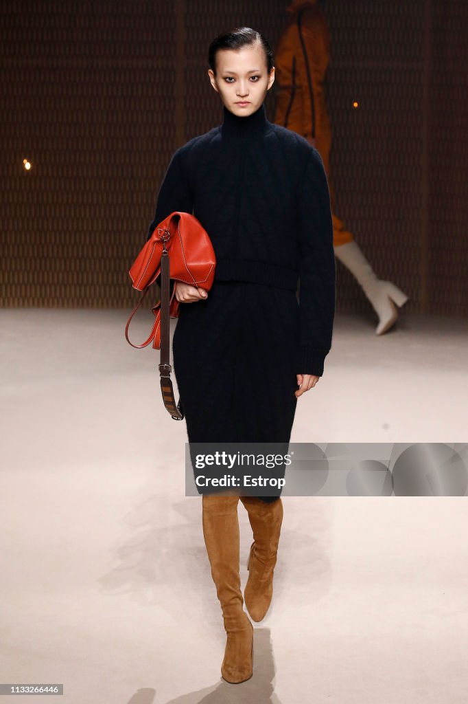 Hermes : Runway - Paris Fashion Week Womenswear Fall/Winter 2019/2020