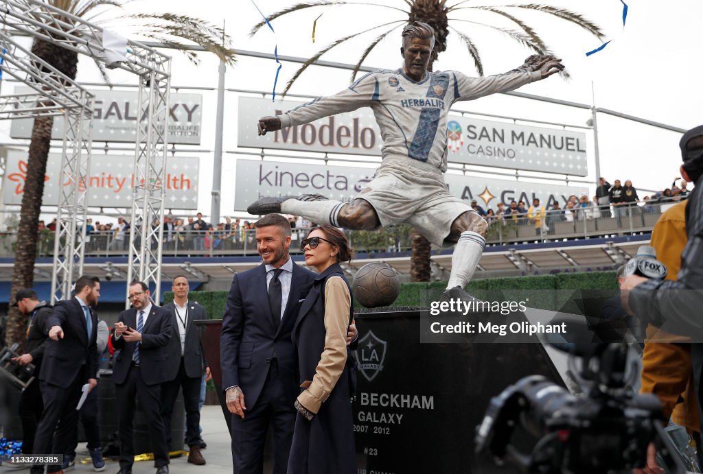 Los Angeles Galaxy Unveil David Beckham Statue
