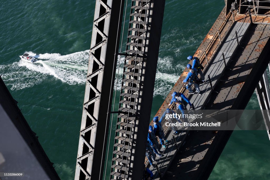 Sydneysiders Marks 30th Anniversary Of Clean Up Sydney Harbour