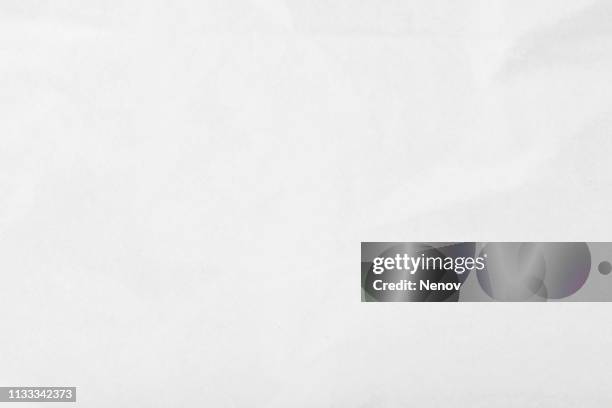 texture of crumpled white paper - jornal imagens e fotografias de stock