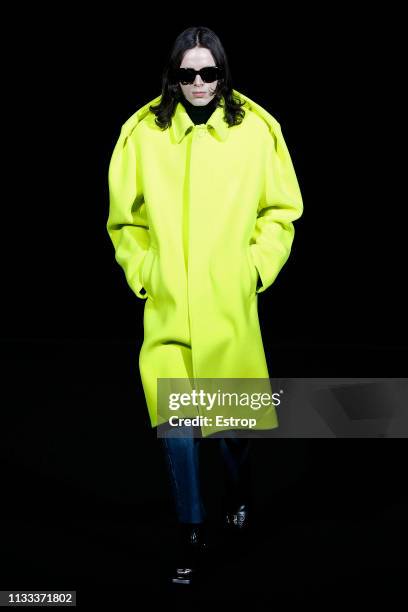 Model walks the runway at the Balenciaga show at Paris Fashion Week Autumn/Winter 2019/20 on March 3, 2019 in Paris, France.