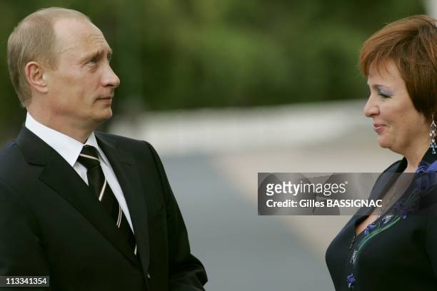 Arrival Of G8 Leaders And Their Spouses For An Informal Dinner At Panderhoff Palace, During The Saint-Pandersburg G8 Summit - On July 15Th, 2006 - In...