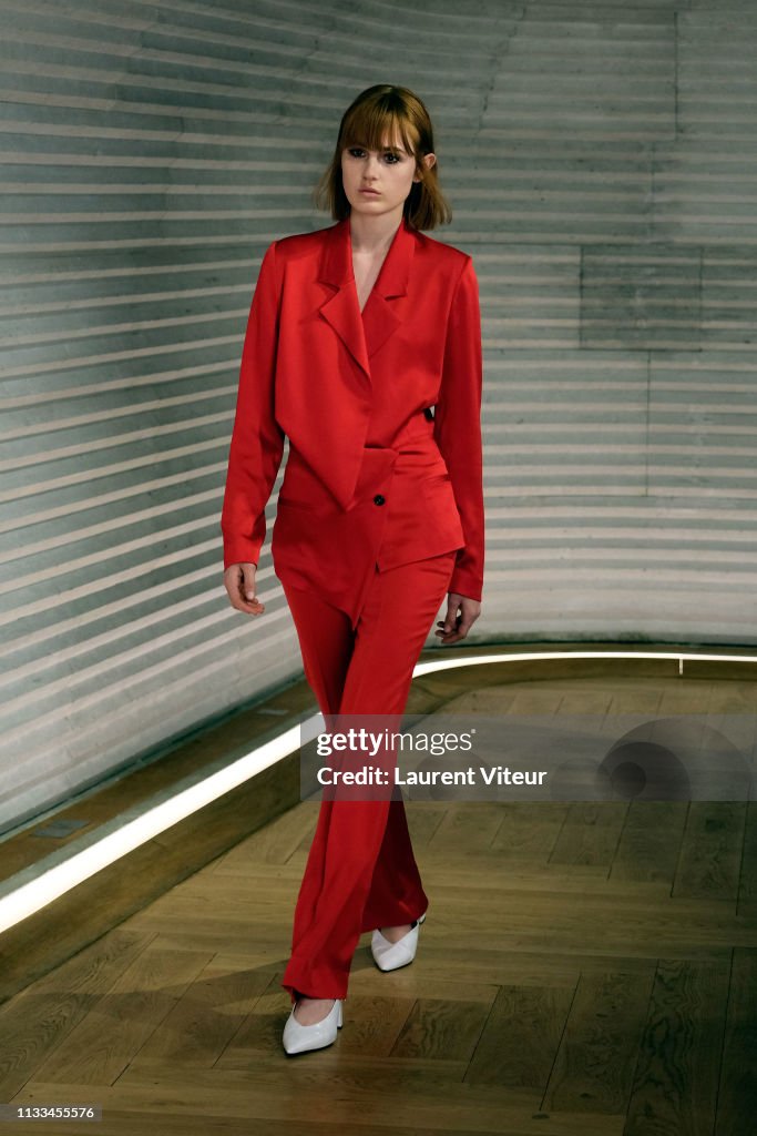 Each x Other : Runway - Paris Fashion Week Womenswear Fall/Winter 2019/2020