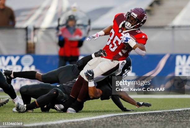Trey Williams of the San Antonio Commanders rushes for a 12-yard touchdown during the third quarter against the Birmingham Iron in an Alliance of...