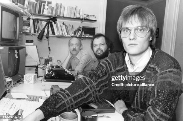 Wau Holland Fotografías e imágenes de stock - Getty Images