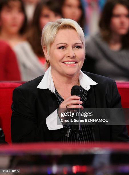 'Vivement Dimanche' Tv Show In Paris, France On December 17, 2008 - Jakie Quartz.