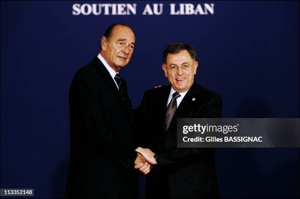 French President Jacques Chirac Welcomes The Participants Of The International Conference To Support Libanon In Paris, France On January 25, 2007 -...