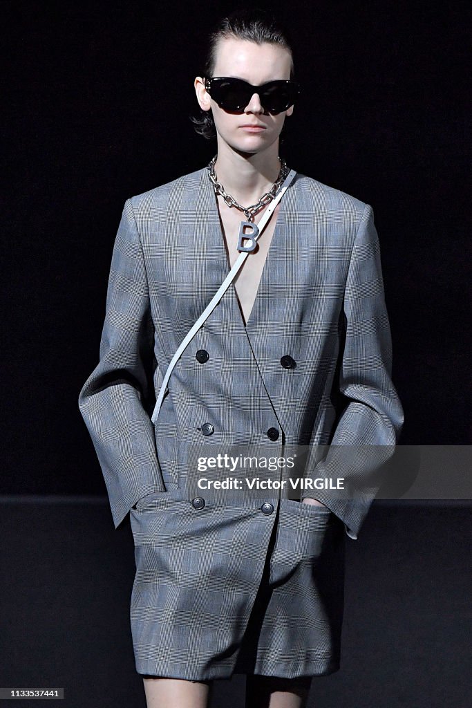 Balenciaga - Runway - Paris Fashion Week Womenswear Fall/Winter 2019/2020