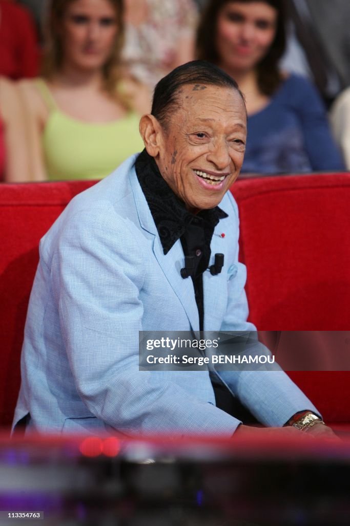 Henri Salvador on 'Vivement dimanche' Tv show in Paris, France on February 21, 2007.