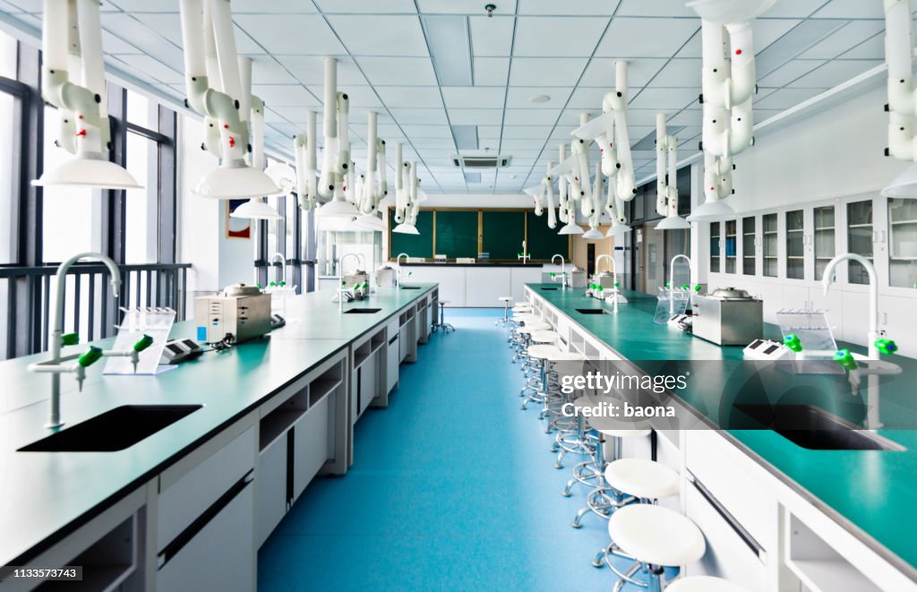 Empty The Lab Empty Laboratory In High School High-Res Stock Photo - Getty Images