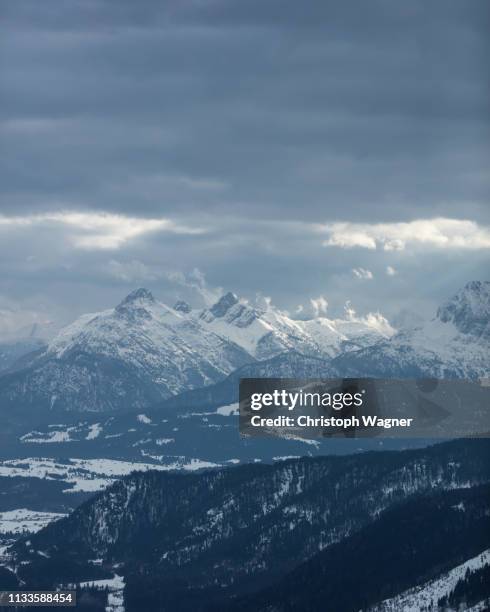 bayern - walchensee winter - sonnenuntergang sonnenaufgang landschaft imagens e fotografias de stock