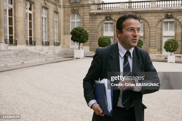 French President Nicolas Sarkozy Receives The Representants Of 11 Associations Who Fight For Extreme Poverty In Paris, France On October 15, 2007...