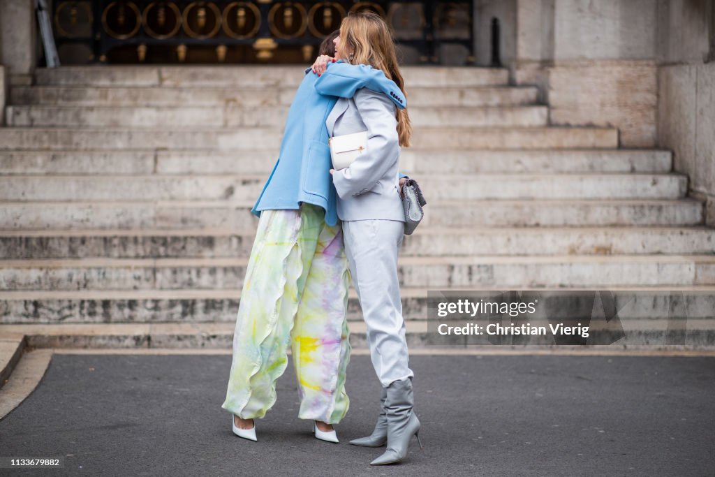 Street Style - Paris Fashion Week Womenswear Fall/Winter 2019/2020 : Day Eight