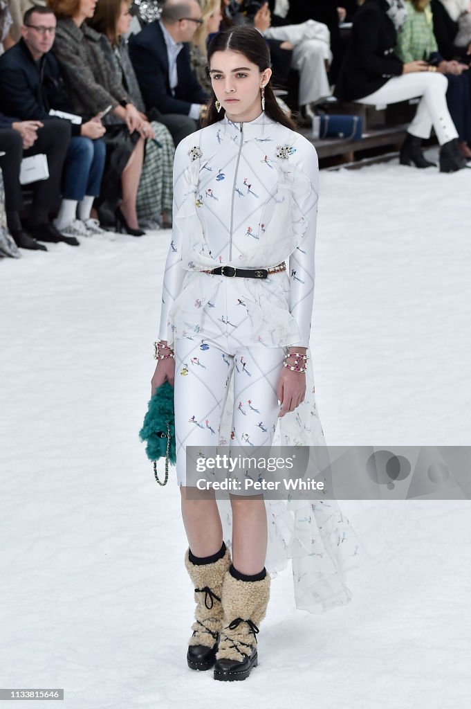 Chanel : Runway - Paris Fashion Week Womenswear Fall/Winter 2019/2020