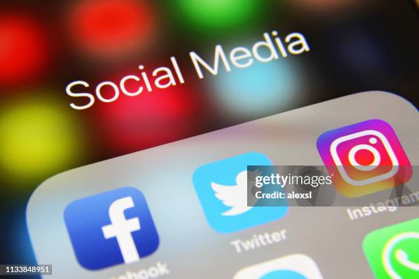 social media-icons internet-app-anwendung - instagram stock-fotos und bilder