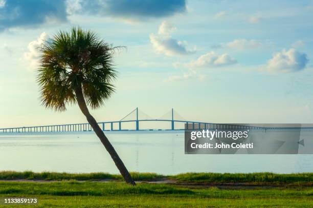 fort de soto park, sunshine skyway bridge, saint petersburg, florida - tampa beach stock pictures, royalty-free photos & images