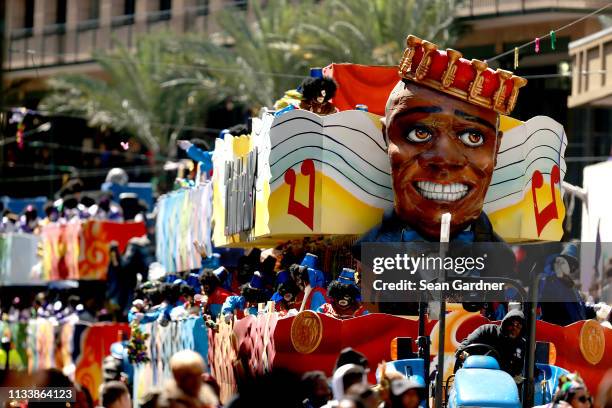 Memebers of the Zulu Social Aid and Pleasure Club parade down St. Charles Avenue Mardi Gras Day on March 05, 2019 in New Orleans, Louisiana.Mardi...