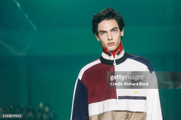 Models walk the runway during the Lacoste show as part of the Paris Fashion Week Womenswear Fall/Winter 2019/2020 at Tennis Club de Paris on March...