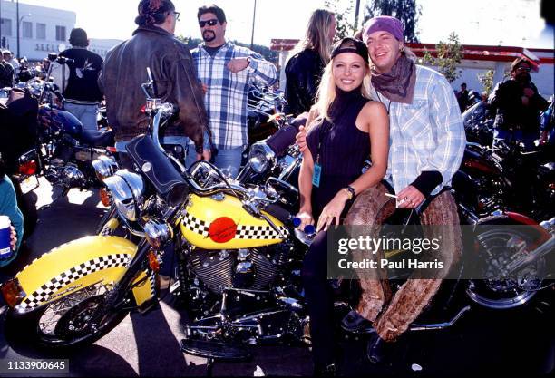 Baywatch actress Pamela Anderson and boyfriend Bret Michaels at the Aids benefit "Love Ride 2". November 9, 1994 Castaic Lake, California