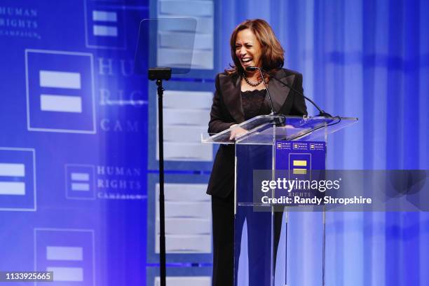 Senator Harris 646 Jw Harris Photos & High Res Pictures - Getty Images