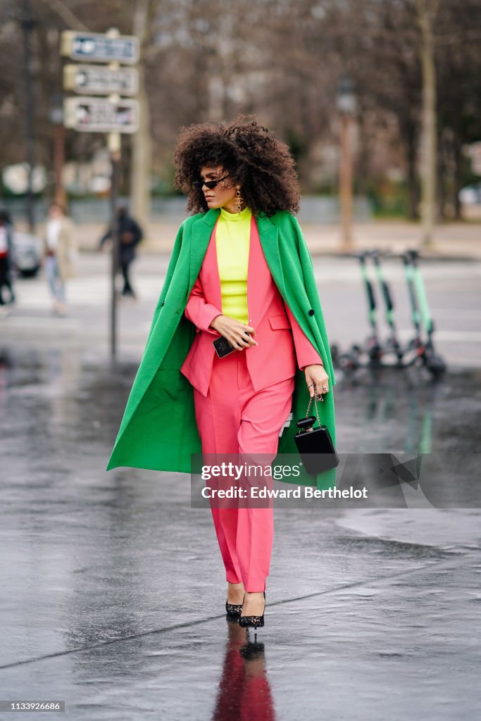 Street Style - Paris Fashion Week Womenswear Fall/Winter 2019/2020 : Day Nine