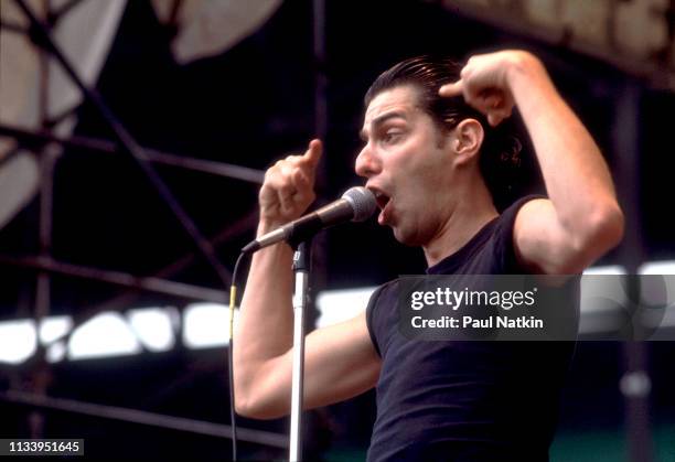 82 Bowzer A Stock Photos, High-Res Pictures, and Images - Getty Images