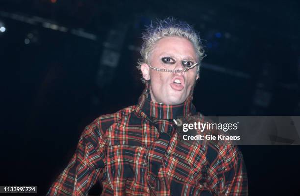 Keith Flint, The Prodigy, Vorst Nationaal, Brussel, Belgium, 5th May 1995.