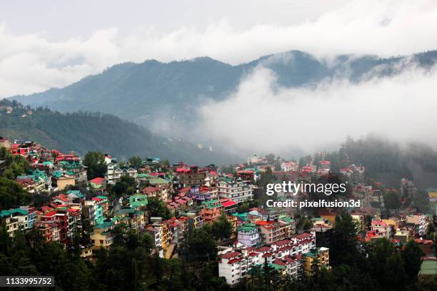 distrito residencial - himachal pradesh fotografías e imágenes de stock