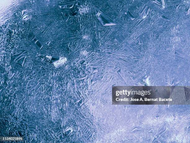 Ice Block Coluring In Ice Block Drawing Photos and Premium High Res Pictures - Getty Images