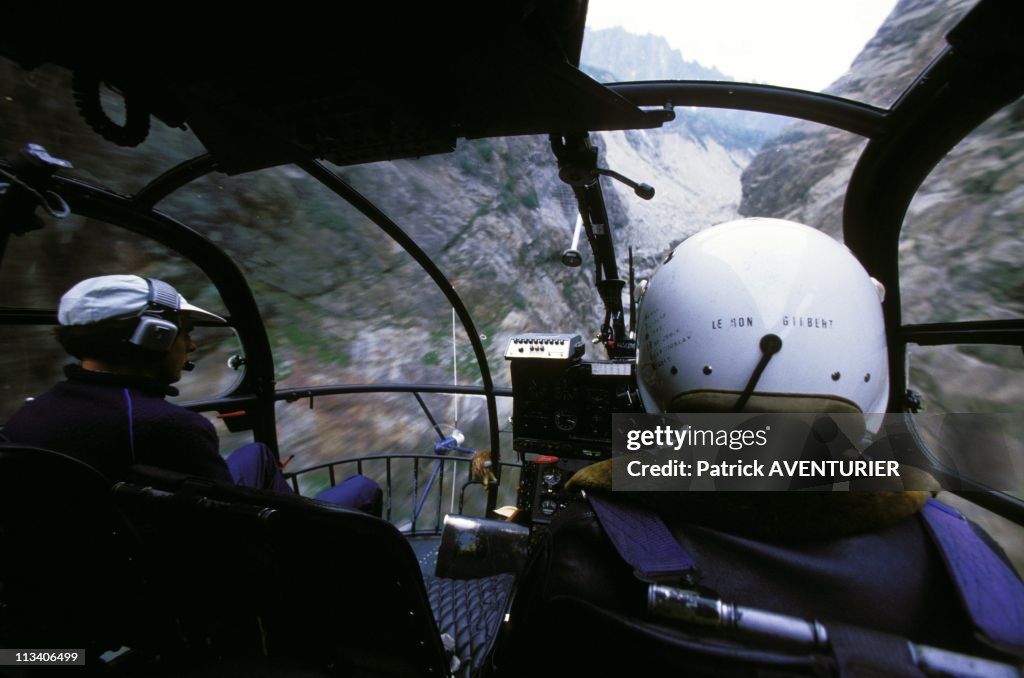 Climbing accident on Mont Blanc and rescue operation On August 1st, 1986 In France