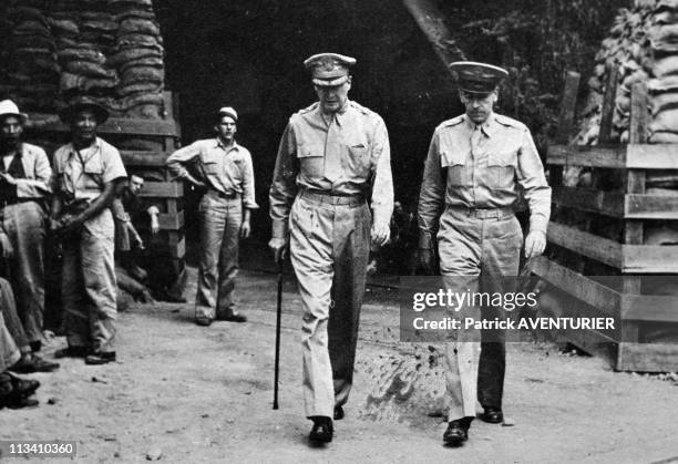 50th Anniv - The Battle Of Corregidor On April 1st, 1992 - Mc ArthurWwith General Richard Sutherland