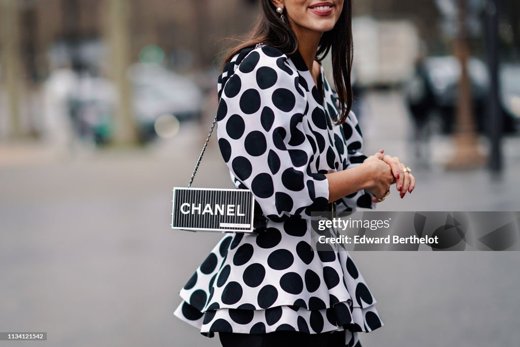 Street Style - Paris Fashion Week Womenswear Fall/Winter 2019/2020 : Day Nine