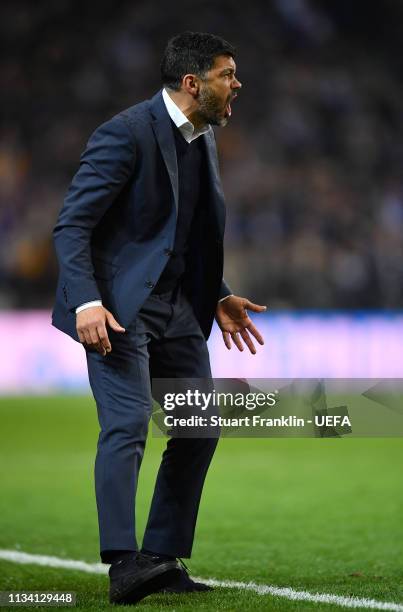 Sérgio Conceição, haed coach of Porto reacts during the UEFA Champions League Round of 16 Second Leg match between FC Porto and AS Roma at Estadio do...