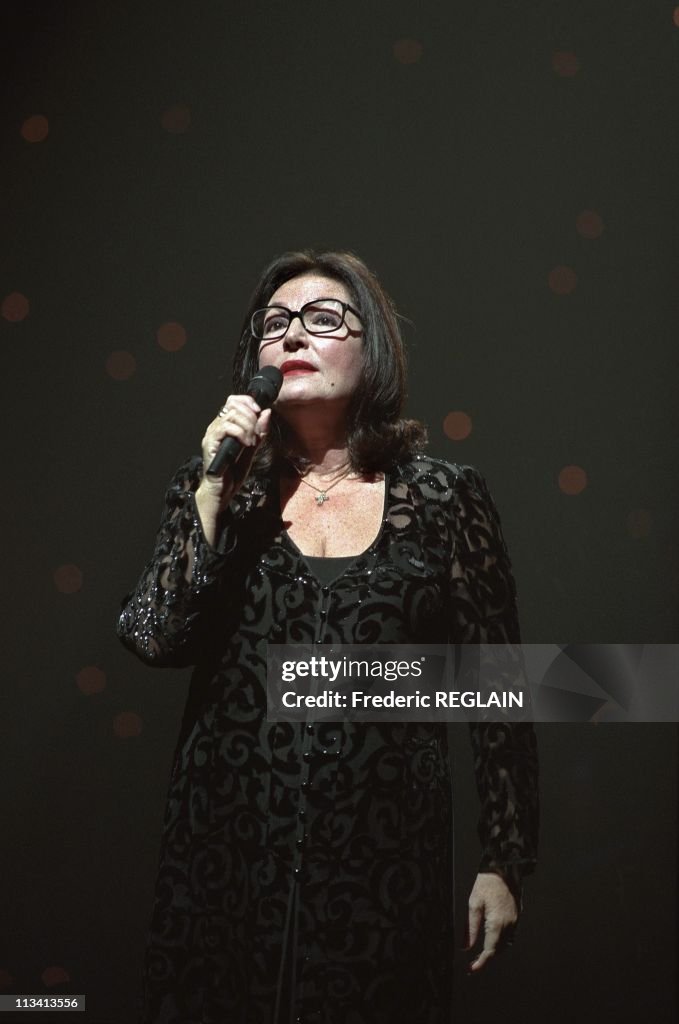 Concert Of Nana Mouskouri At The Olympia On December 11th, 1997. In Paris,France