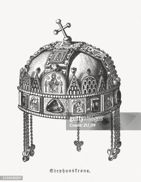 heilige krone von ungarn, holzgravur, veröffentlicht 1897 - ungarn stock-grafiken, -clipart, -cartoons und -symbole