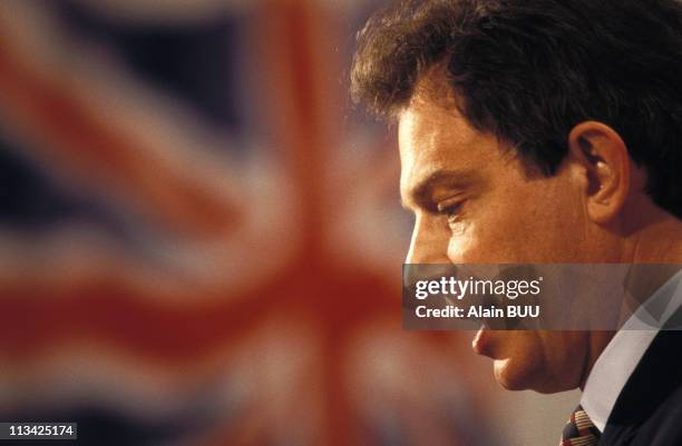 Tony Blair 1997 General Election Campaign Photos and Premium High Res