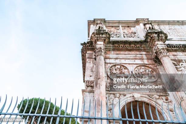 detail of arch of constantine in rome - views of rome the eternal city stock pictures, royalty-free photos & images