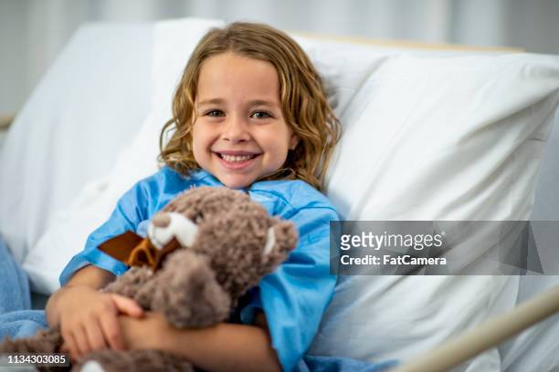 醫院裡的女孩 - child hospital 個照片及圖片檔