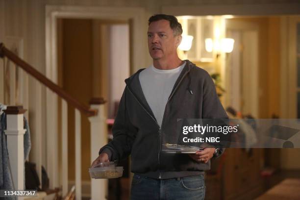 Take Off Your Pants" Episode 206 -- Pictured: Matthew Lillard as Dean Boland --