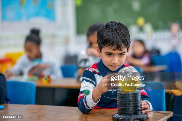 Tell Model 2,461 Show And Tell Stock Photos, High-Res Pictures, and Images - Getty ...